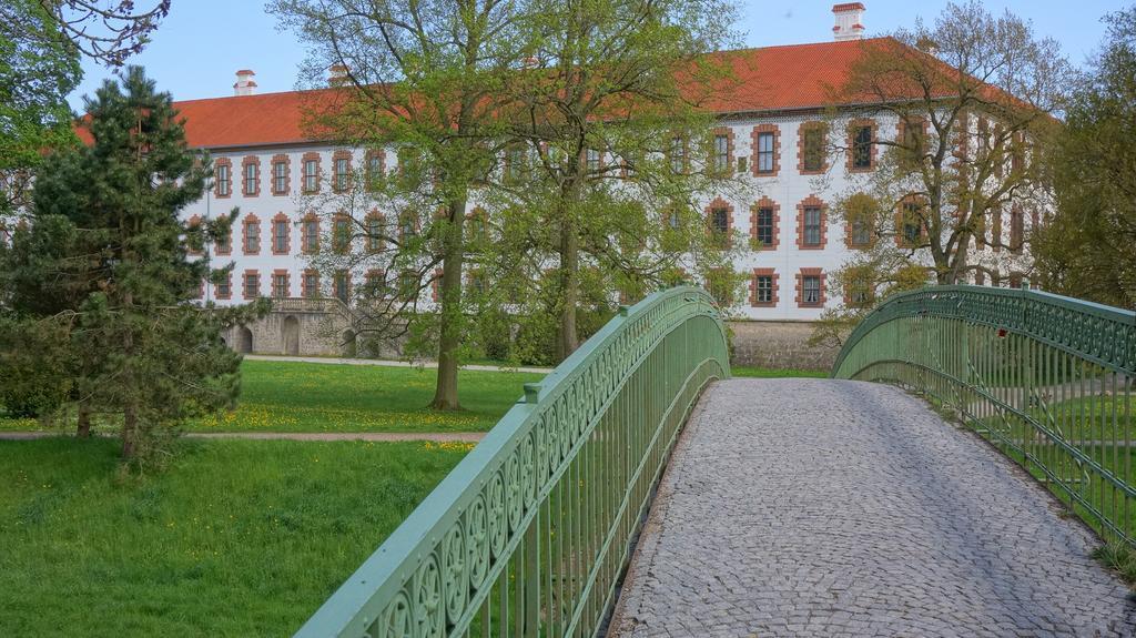 Anton-Ulrich Apartment Meiningen Zewnętrze zdjęcie